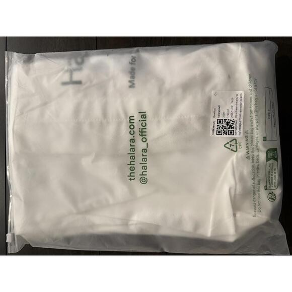 NWT Halara Letter Print Casual Canvas Tote Bag - Picture 7 of 8